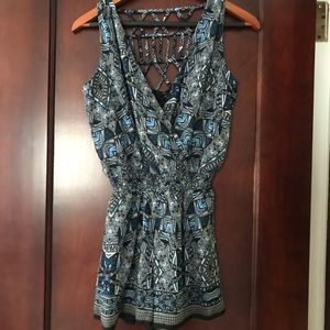 ROMPERS 2/$25 ⚡️Geometric Patterned Romper